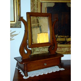 SPECCHIERA IN LEGNO DI NOCE